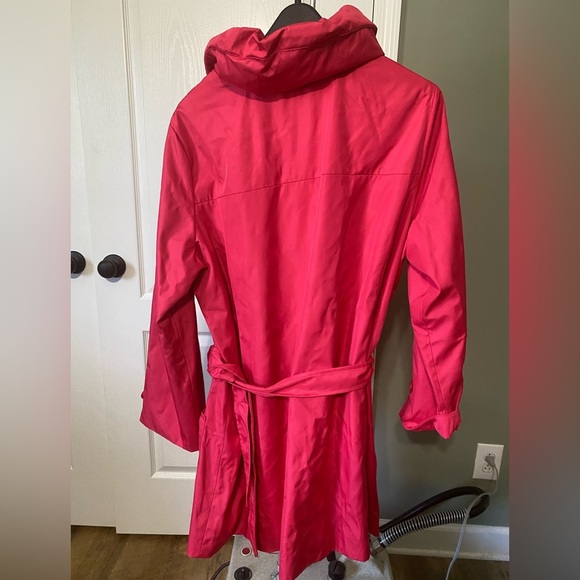 Dennis Basso Red Trench Coat Classic Water-Resistant - Picture 3 of 4